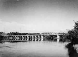 Rangiriri bridge over the Waikato River