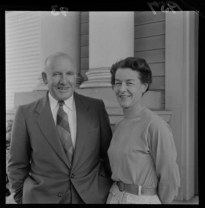 Dunedin Mayor Sir Leonard Wright and Lady Wright