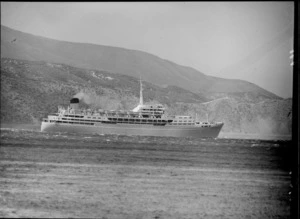 Southern Cross steaming through Wellington Heads