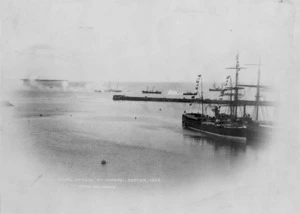 Burton Brothers, 1868-1898 (Firm, Dunedin) : Photograph of a naval attack on Oamaru