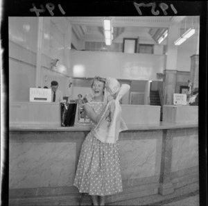 Scene in the front office of the Evening Post on publication of school certificate results