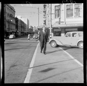 Wellington Mayor Frank Kitts crossing Wakefield Street on his way to work