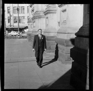 Wellington Mayor Frank Kitts walking past the Town Hall on his way to work