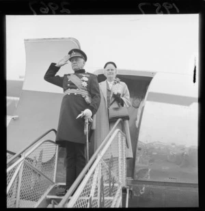 Governor General, The Lord Norrie, departing Wellington with Lady Norrie