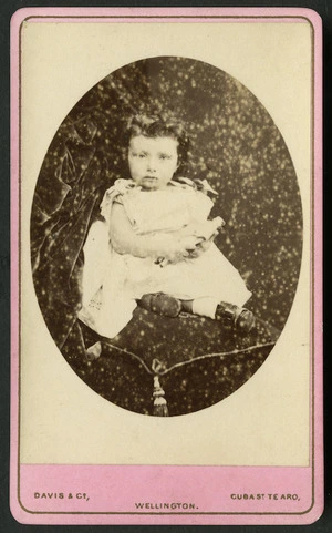 Davis & Co (Wellington) fl 1878 :Portrait of unidentified young girl