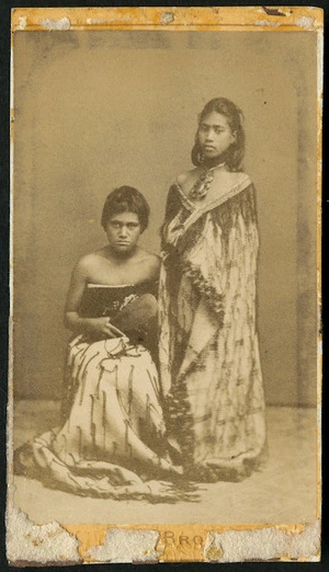 Foy Brothers (Thames) fl 1872 :Portrait of unidentified Maori man and woman