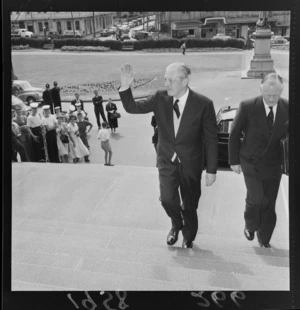 Sir (Maurice) Harold Macmillan, British Prime Minister, and Mr Walter Nash, Prime Monister of New Zealand, Wellington