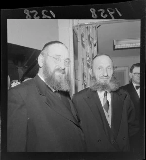 Two unidentified men at a Jewish dinner