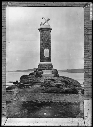 Captain Robert Scott memorial at Port Chalmers
