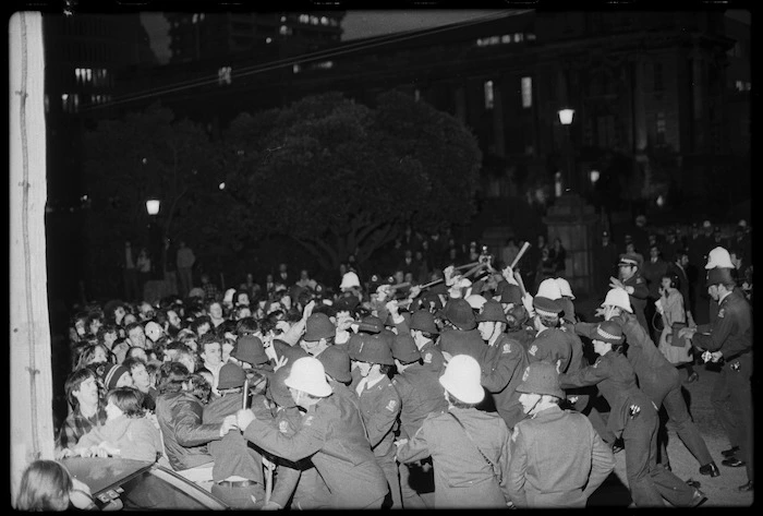 Anti-tour protestors and police in Molesworth Street, Wellington - Photograph taken by Ian Mackley