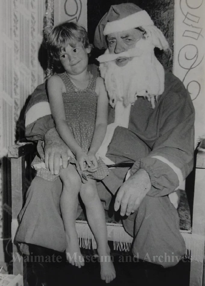 Child on Santa's knee