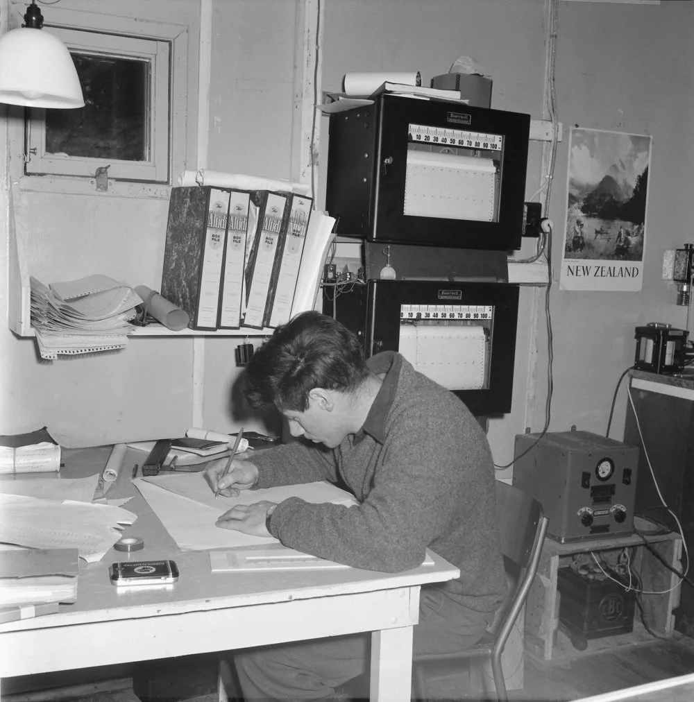 Peter Macdonald, radiation meters in the IGY Hut