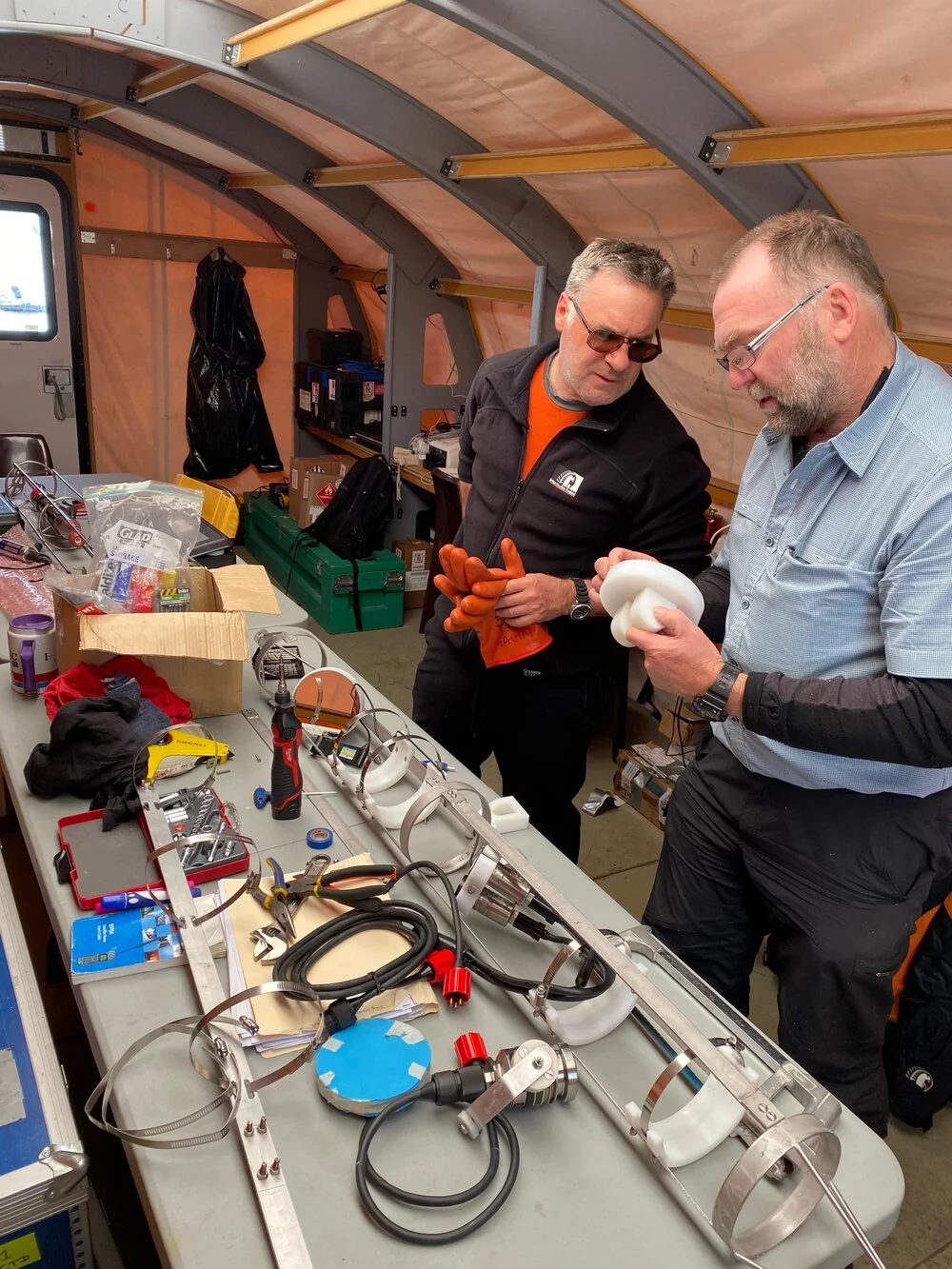 Pete de Joux and Gavin Dunbar working on Oceanographic equipment