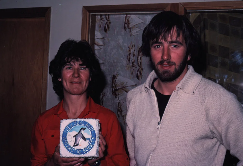 Margaret Bradshaw and Jonathon Aitchison with mini Antarctic Society anniversary cake