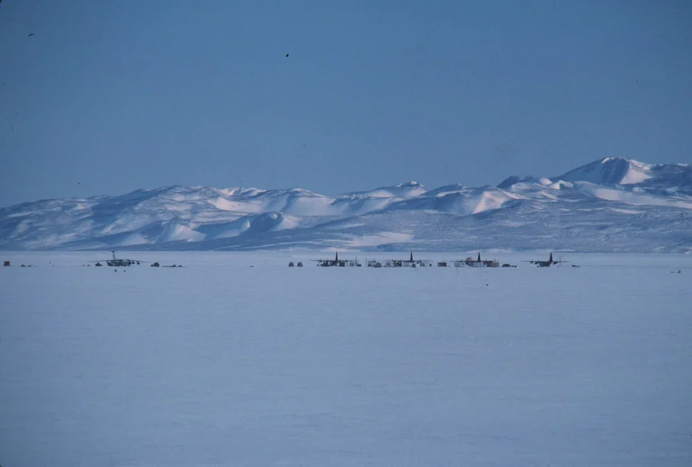 Starlifter and Hercules LC-130 on the sea ice runway