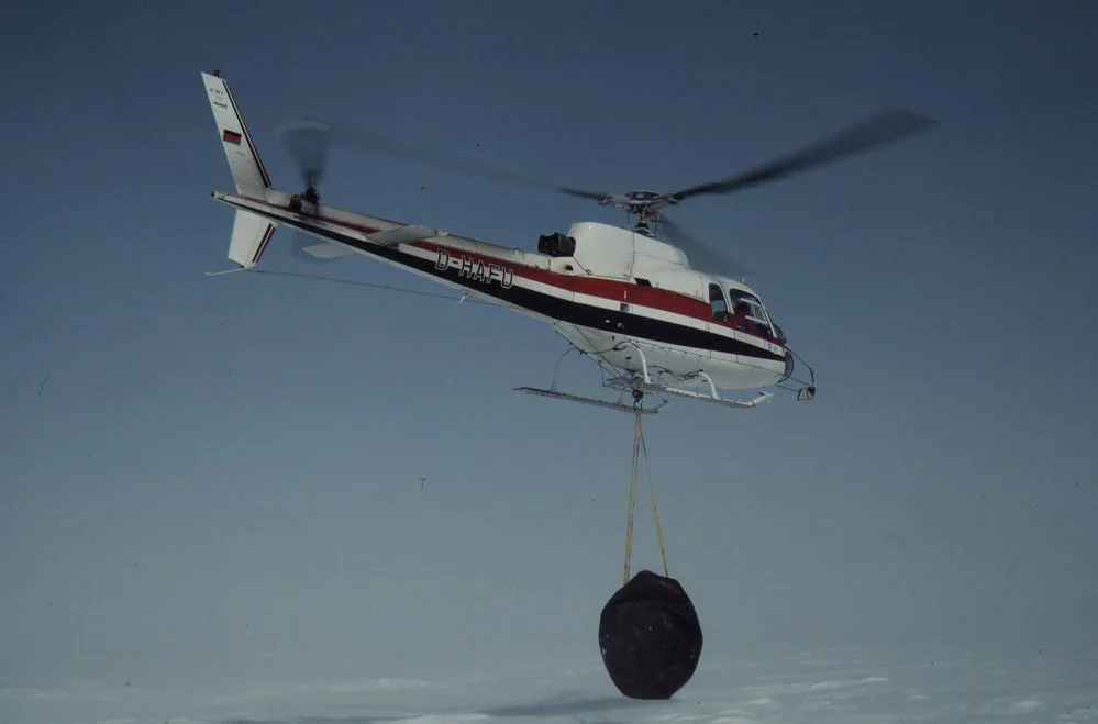 GANOVEX Helicopter with Sling Load