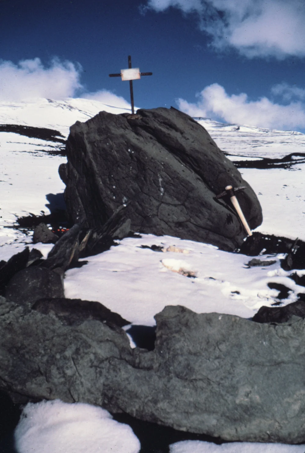 Grave of Nicolai Hanson