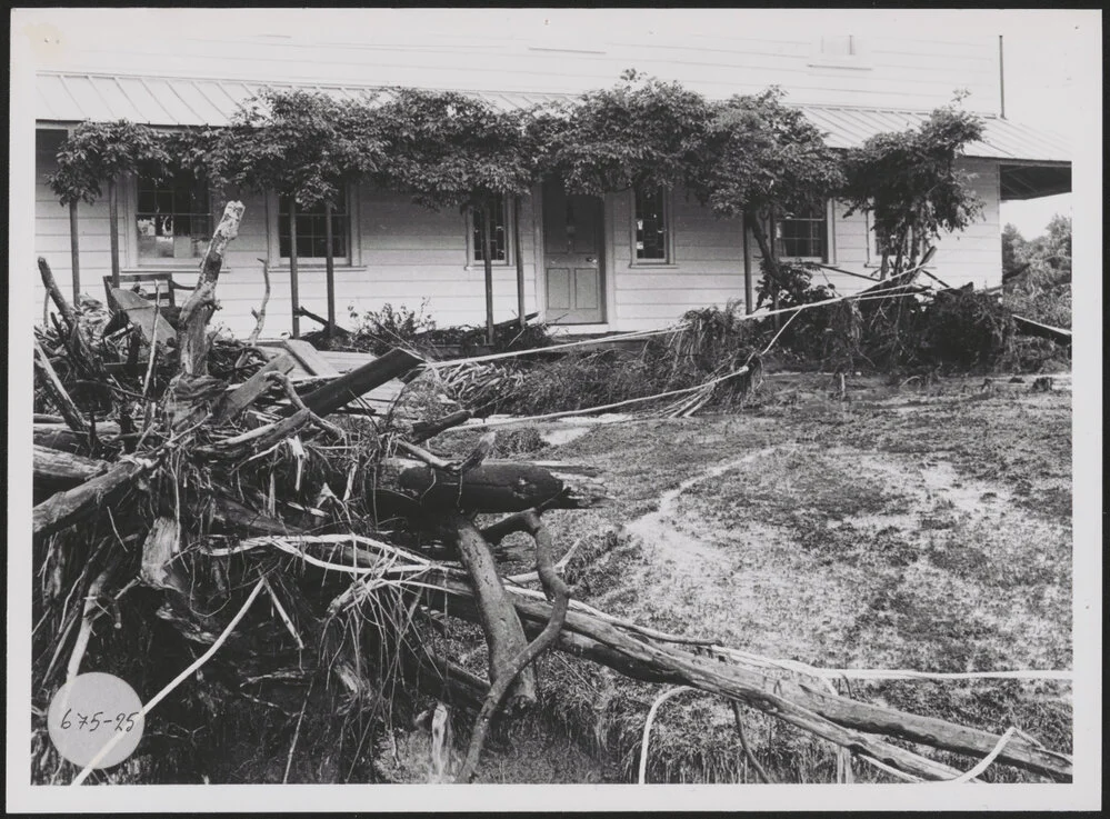 Kemp House in flood (3)