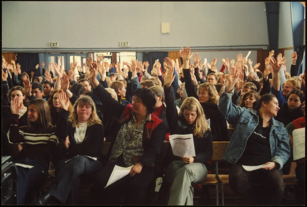 Paid union meeting for primary teachers