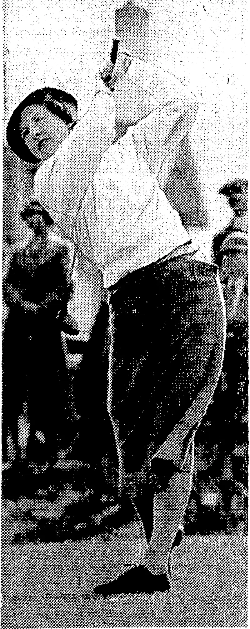 MISS PHYLLIS WADE. Finalists in the English women's golf championship,, played near, London-this.week. (Evening Post, 03 October 1936)