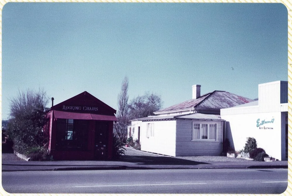 Queen Street Antiques Richmond 1980s