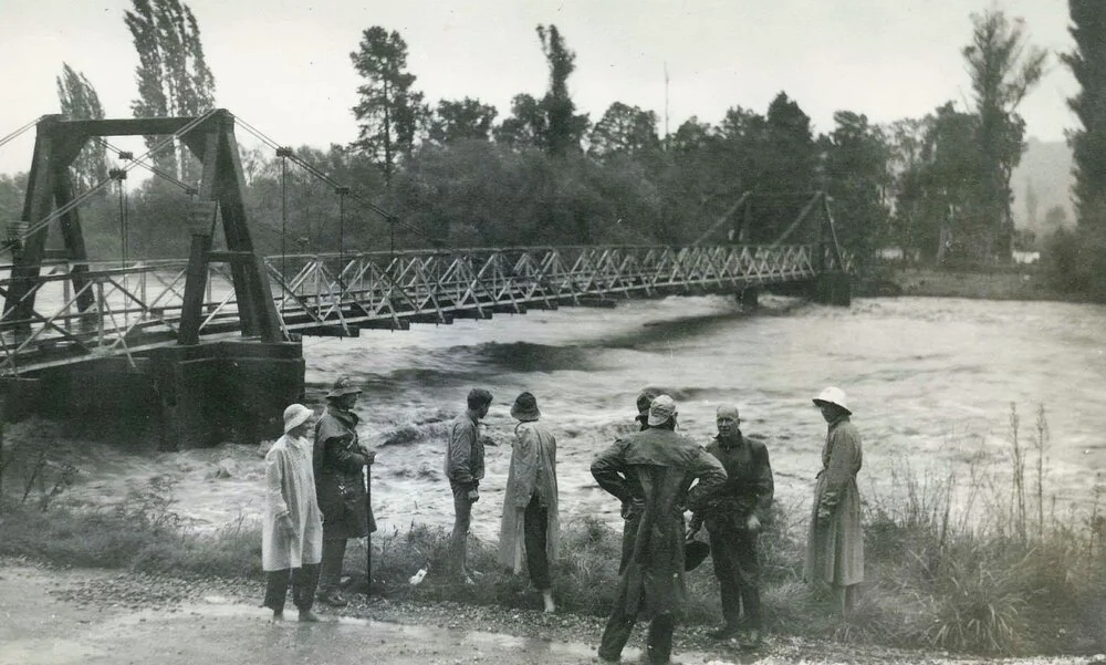 Peninsula Bridge Ngātīmoti 1957