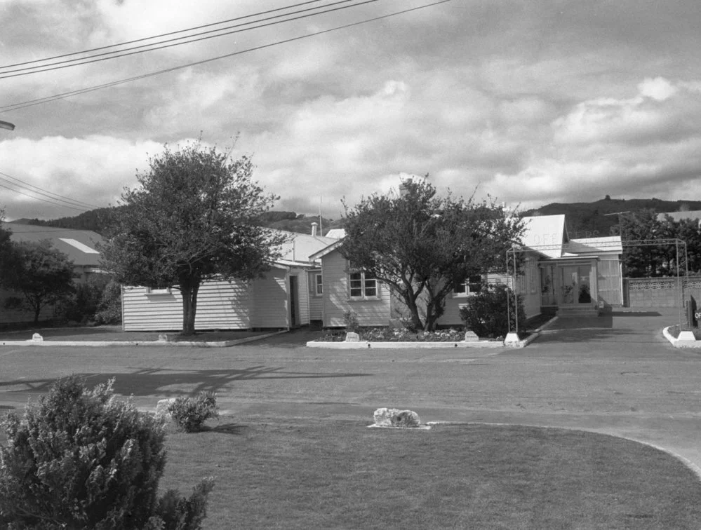 Trentham Camp; officers' mess.