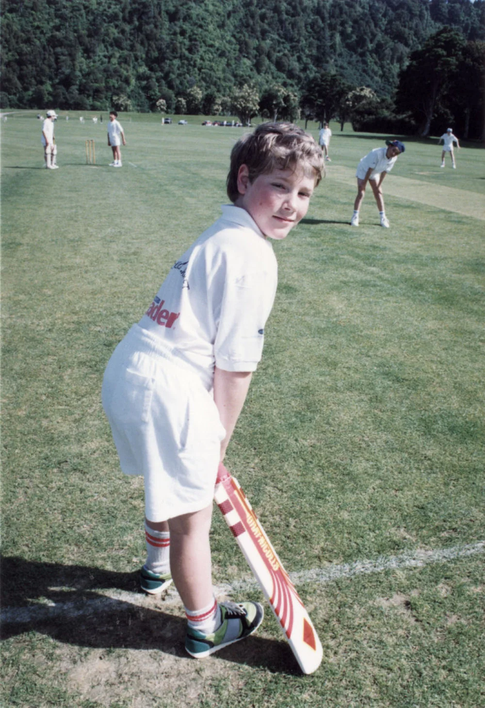 Heretaunga Cricket Club; 'Upper Hutt Leader' sponsoring a schoolchildren's team; Daniel Plaisted.