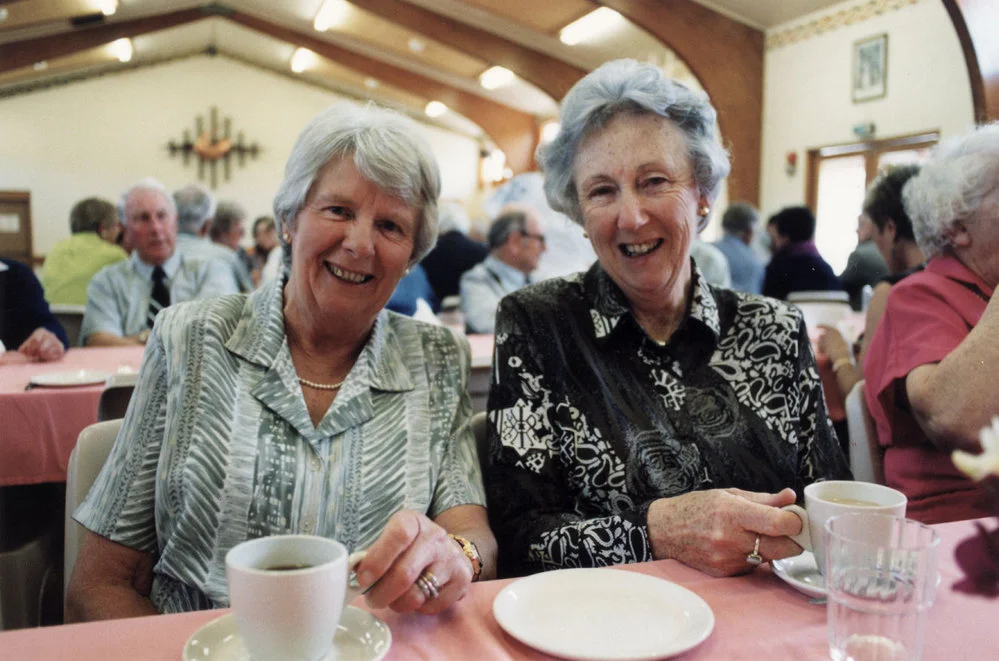Ōrongomai marae 1999; lunch for members of 60s Up and Probus Clubs; Hazel Bailey, Shirley McLean.