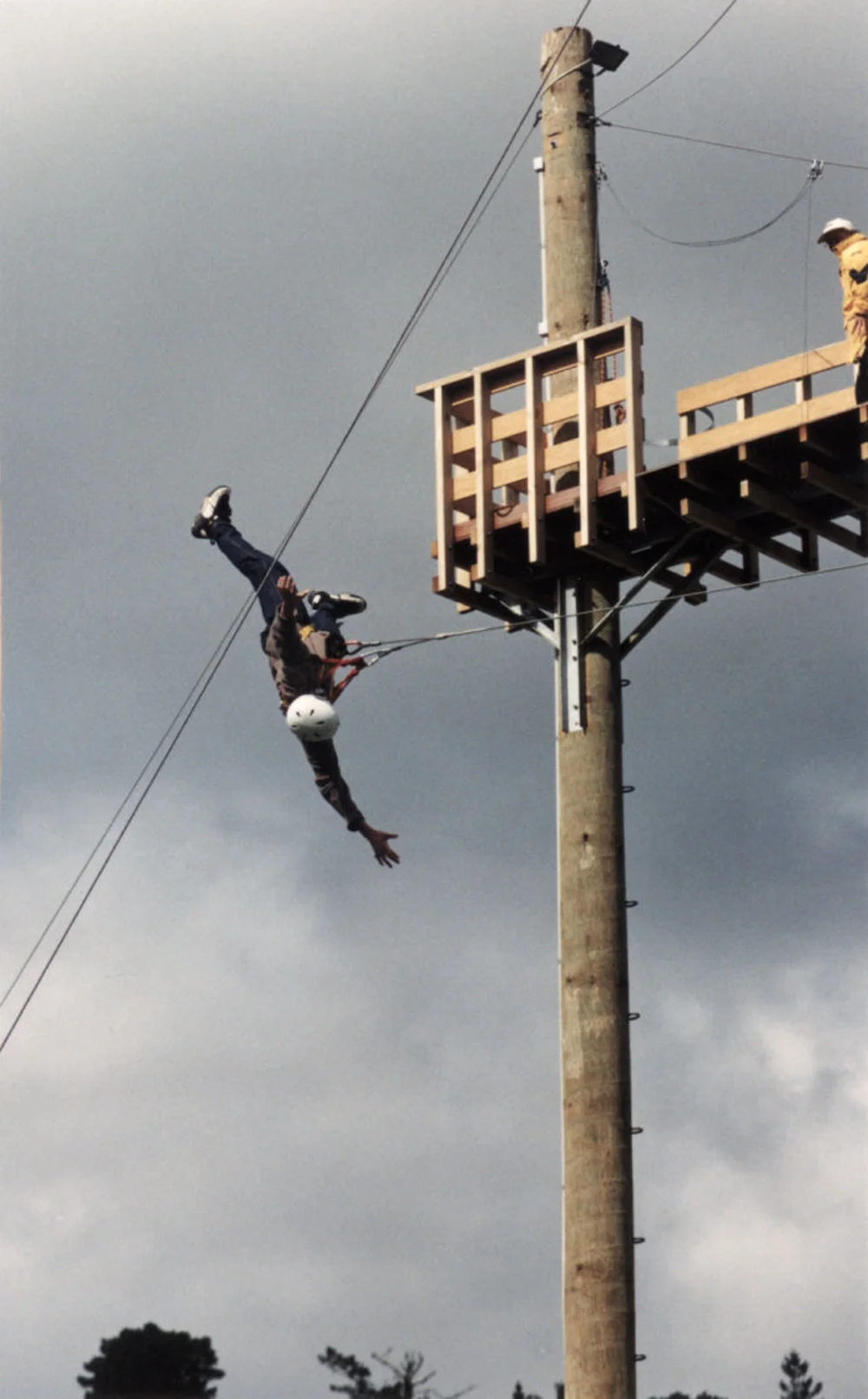 Te Marua; "Black stump giant pole swing"; 'Spring into the Swing' festival; Damin Workman demonstrates.