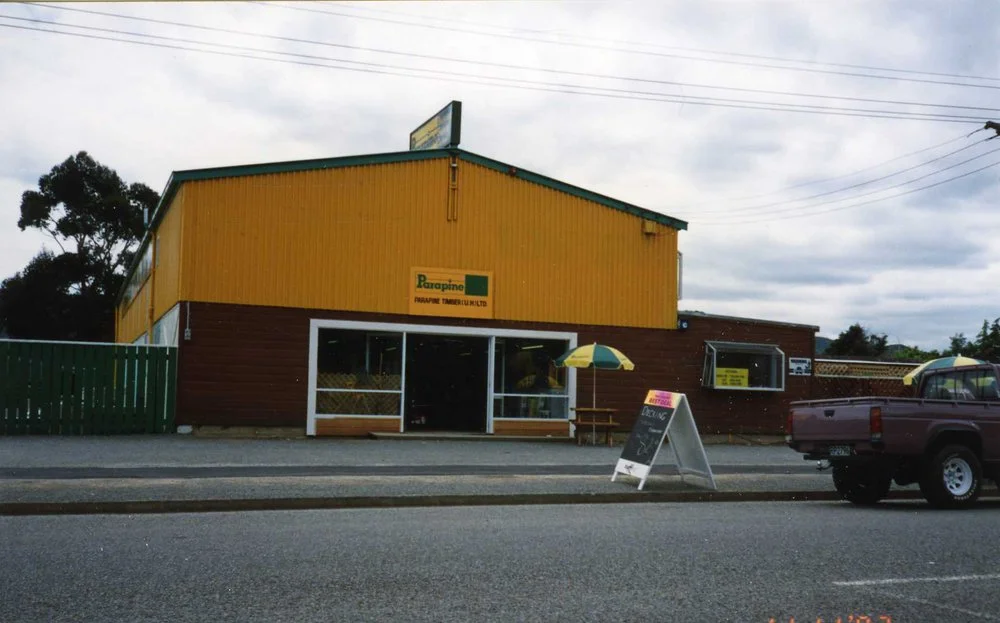 Parapine, Park Street, Upper Hutt. [P2-1825-3576]