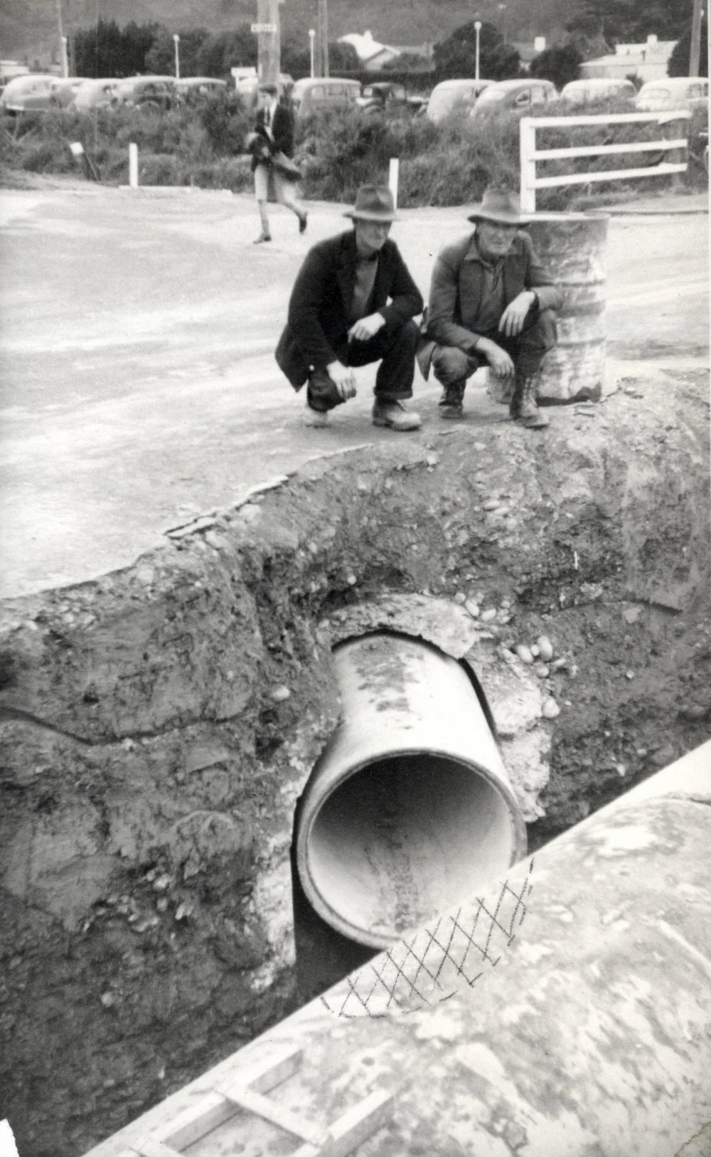 Drainage; 30" McLean St pipe into 54" Ward St pipe. Ted Fergie (Foreman), Charlie Nixon