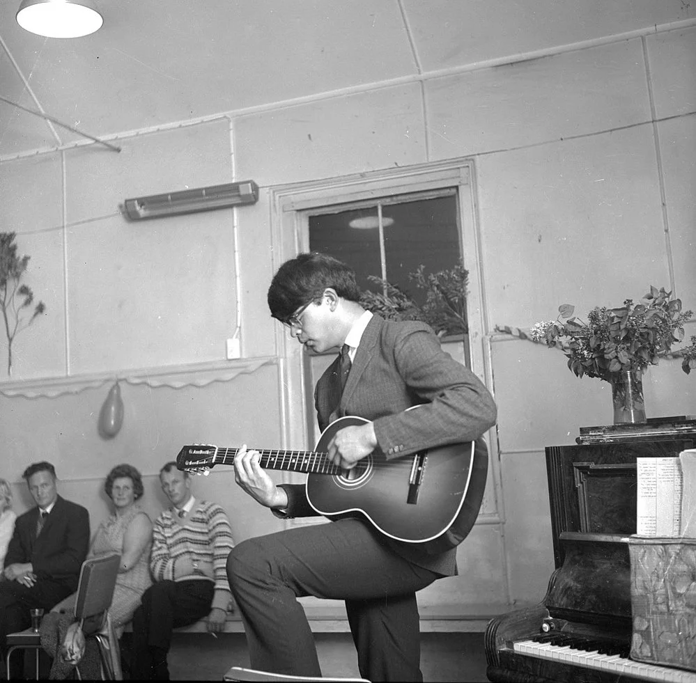 Tony Morgan 21st birthday party; B. Ray or I. Tewhaiti(?) [P1-1912-4302]