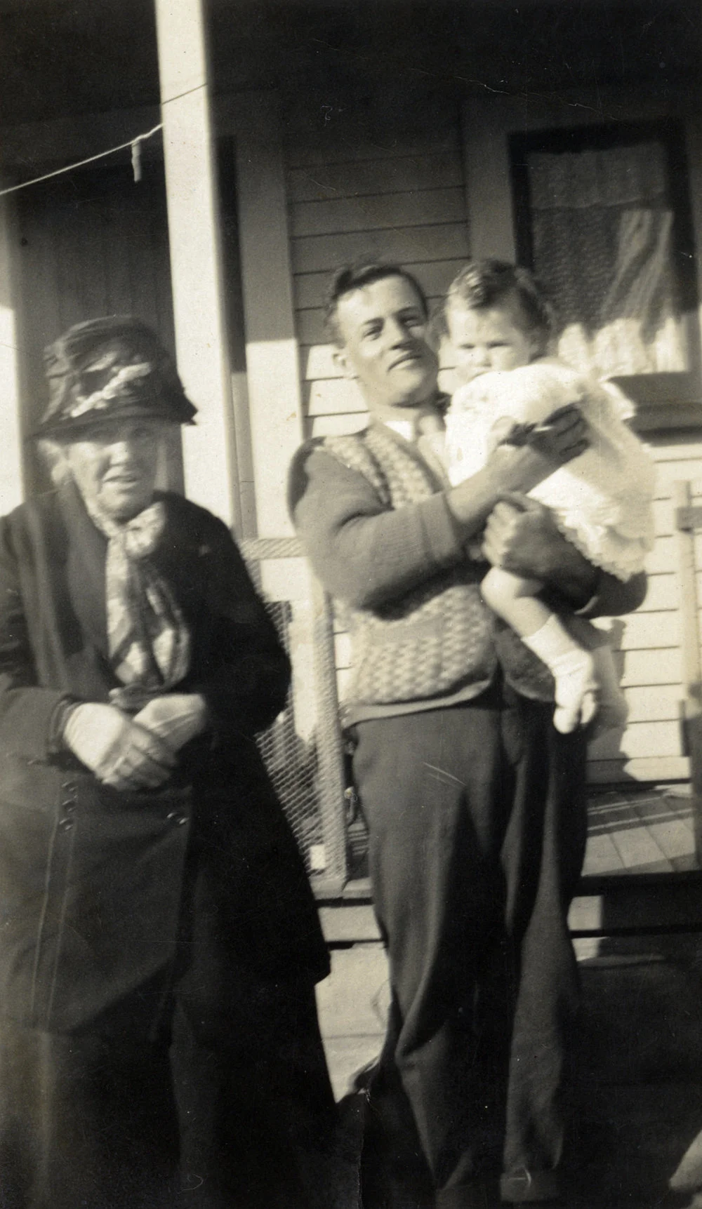Poulson family; grandmother Sarah(?), Hec Poulson, and daughter Eda.