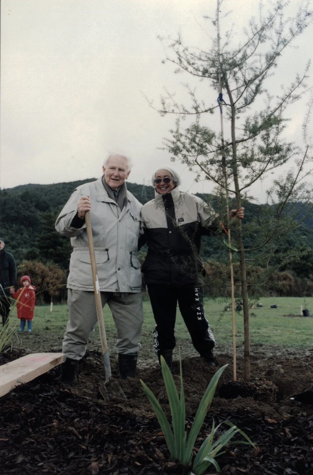 Kaitoke Regional Park; planting a millennium totara grove; Stuart Macaskill, Liz Melhuish.