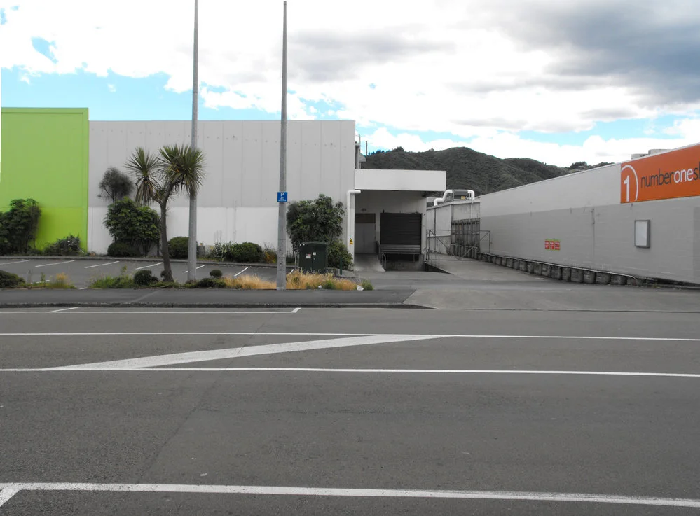 Queen Street, north side; No. 19; Countdown supermarket; east side of southern end