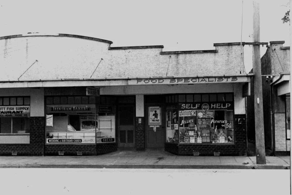Main St, Upper Hutt, Jan. 1948; north side 03, UH Fish Supply-bakery-Self Help (L3)