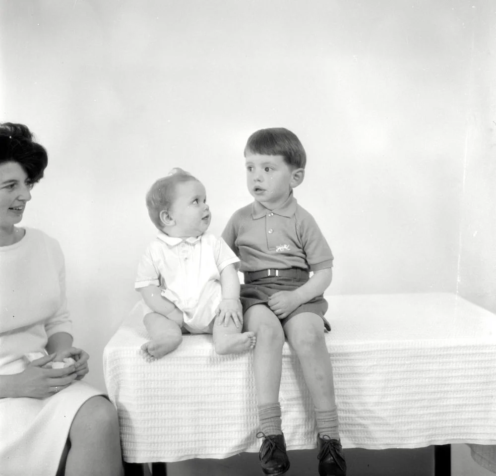 Kidd children and mother. [P1-6967-9357]