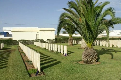 28 Māori Battalion graves at Sfax War Cemetery