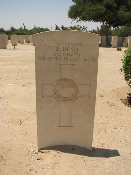 Manawarere Hunia's grave