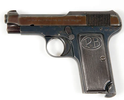 Italian pistol, a war souvenir