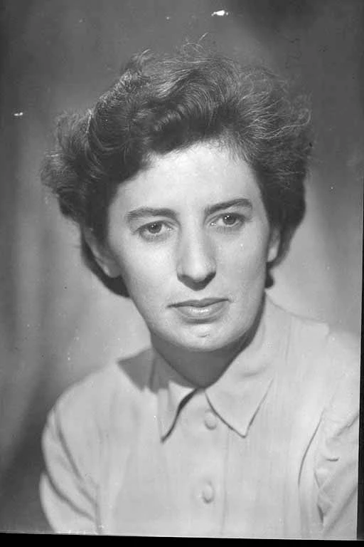 1/4 portrait of Miss Barbara George