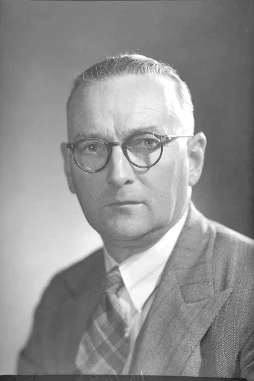 Head and shoulders portrait of Mr Smith from Dormer Beck