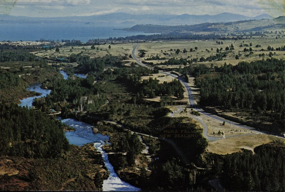 Lake Taupo, Huka Falls, New Zealand