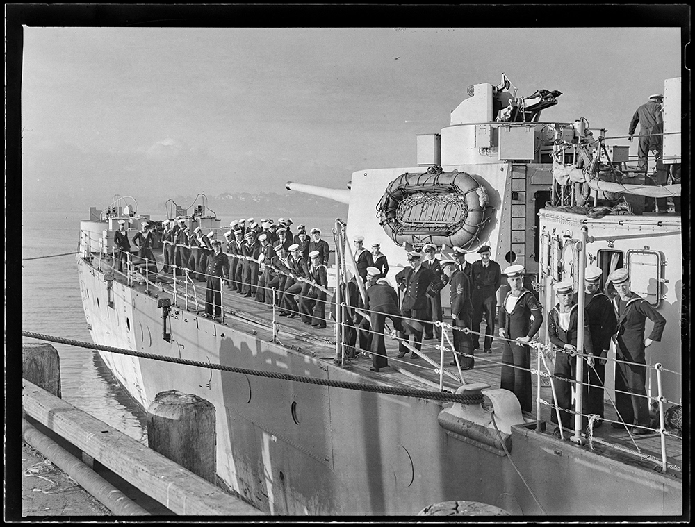 HMS Achilles