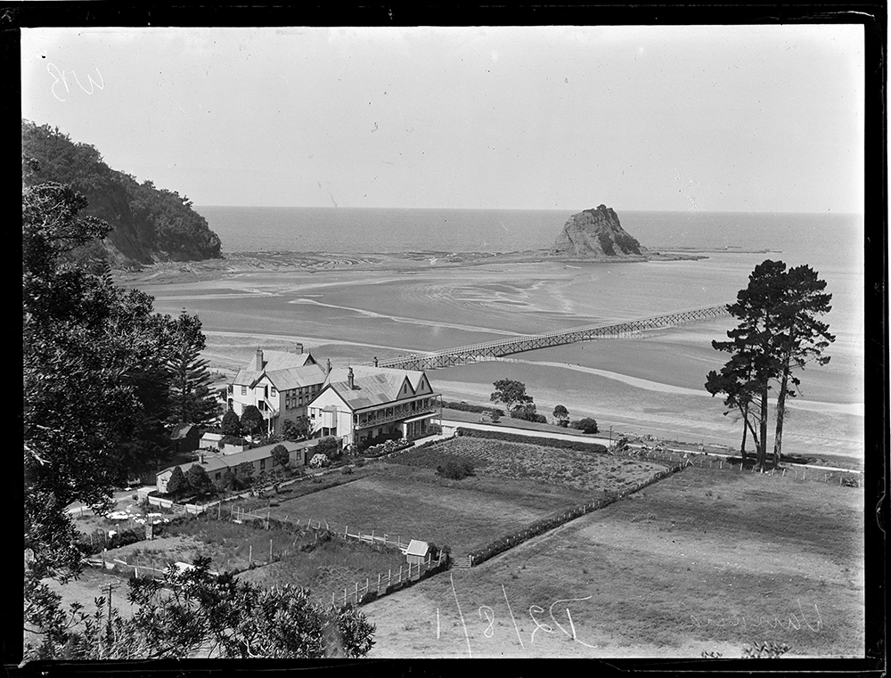 Waiwera Hot Springs Hotel and wharf