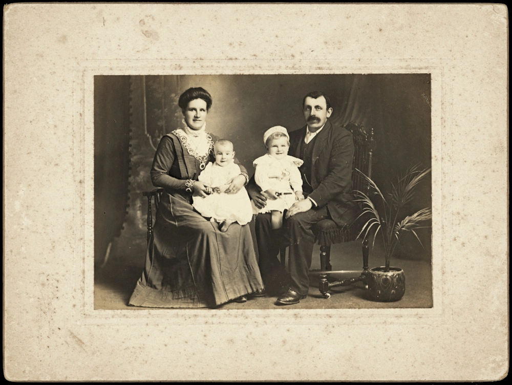 Puhoi blacksmith Martin Rauner and family