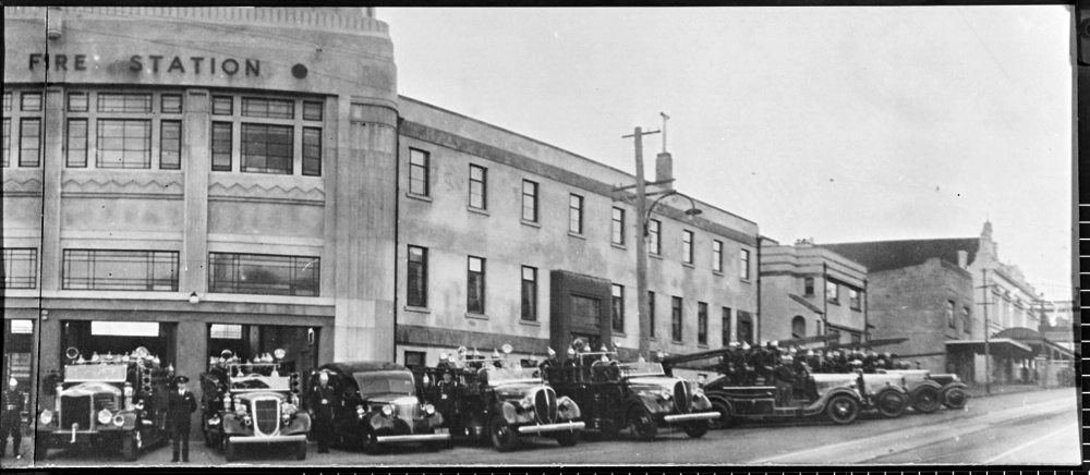 Auckland Central Fire Station opening day, 1944