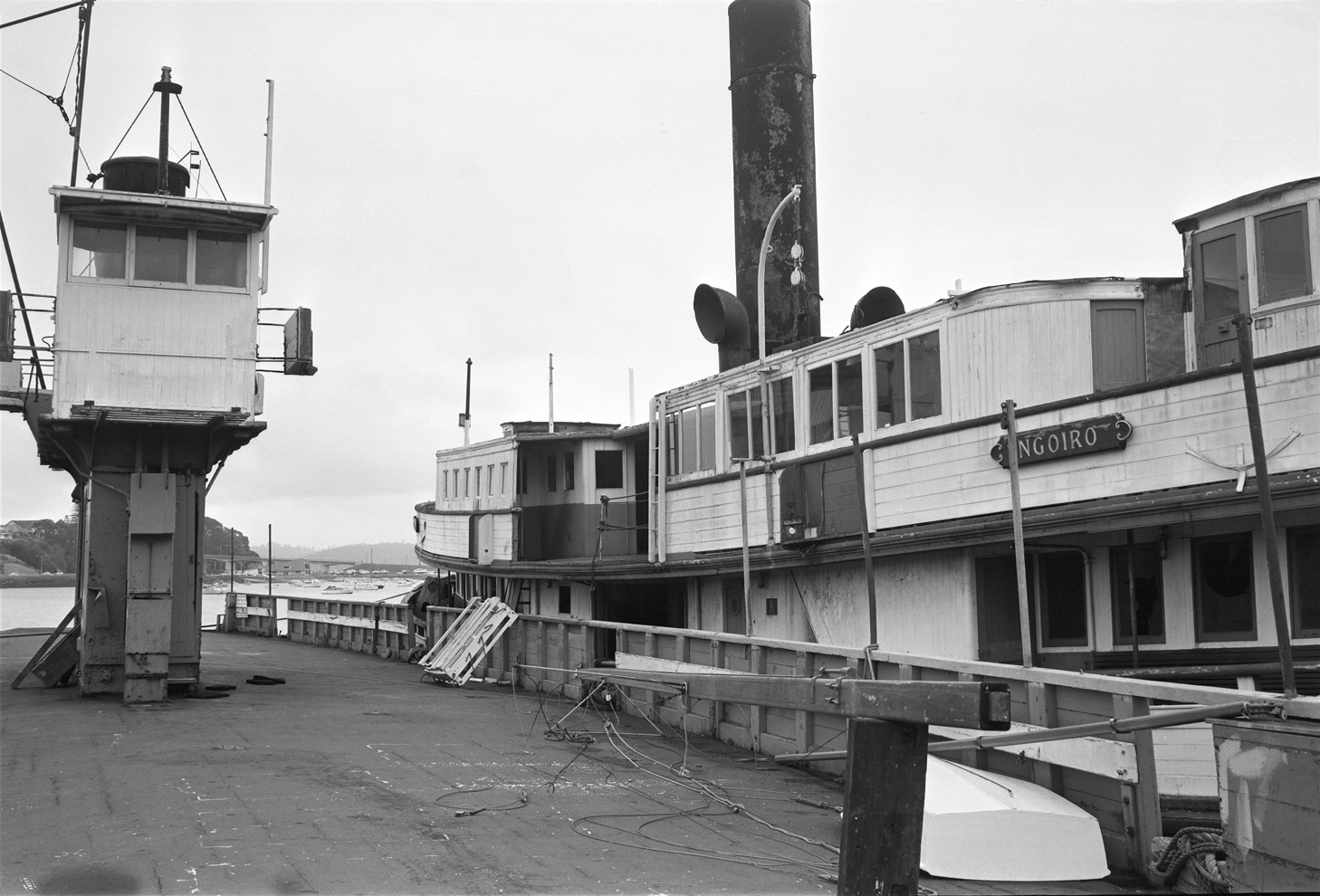 Ferries Korea and Ngoiro, 1967