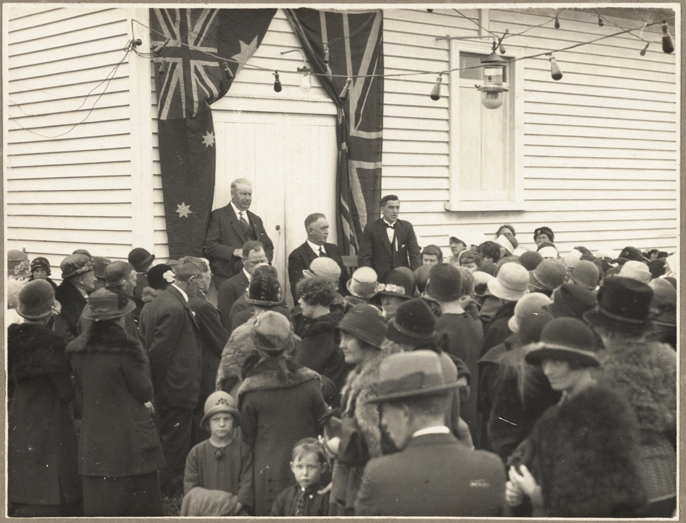 Point Chevalier Sailing Club, official opening, 1923